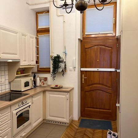 Sun City Apartment Szeged Bagian luar foto
