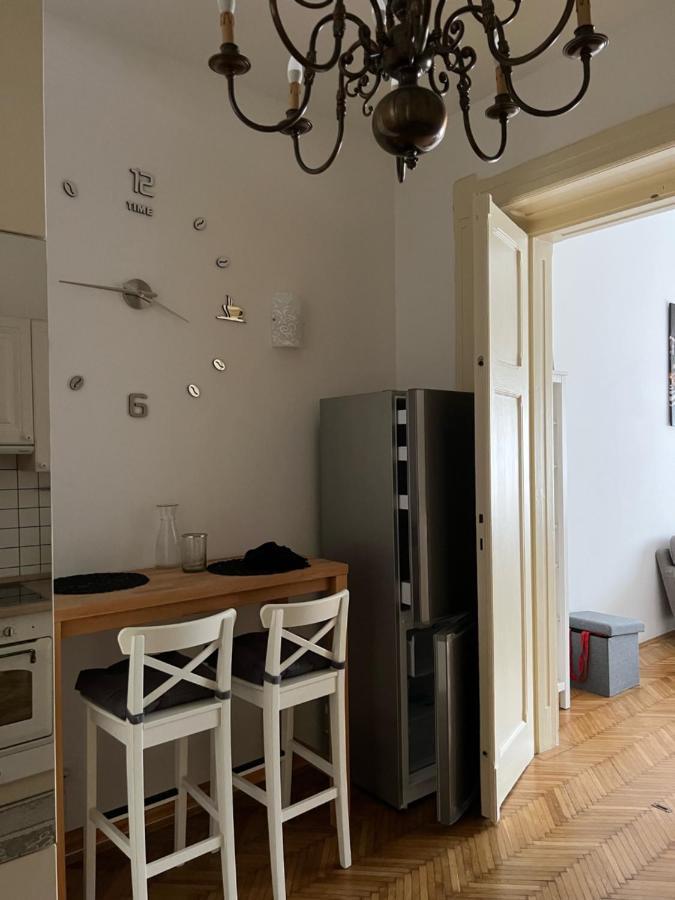 Sun City Apartment Szeged Bagian luar foto